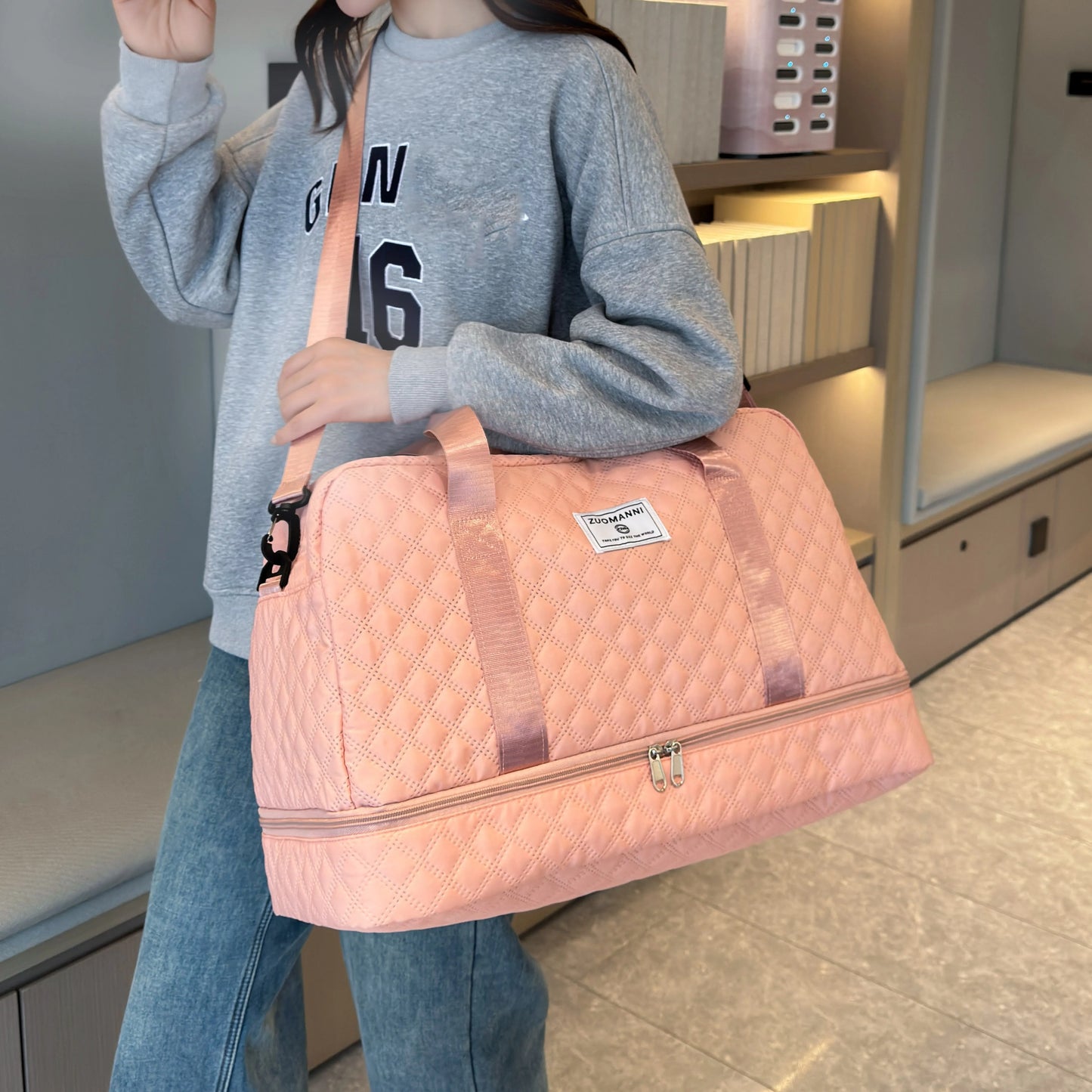 The Jetset Lightweight Carry Bag